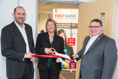 N - FASTSIGNS relocates to Staffordshire