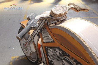 Artwork Digital shows what it can do with an Inca Spyder 320, contour cutter and Reboard