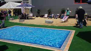 Turning asphalt into a creative ad space