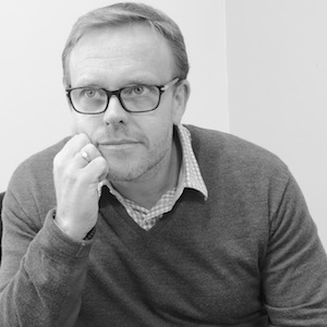 Precision Printing buys into First 2 Print and sets up bespoke printed wallpaper operation