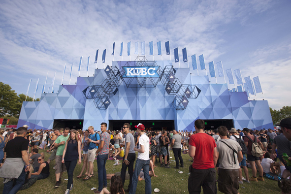 5m wide Figatex 5000 used for festival entrance