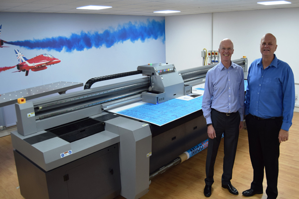 Mida looks to second Signracer 3200 printer