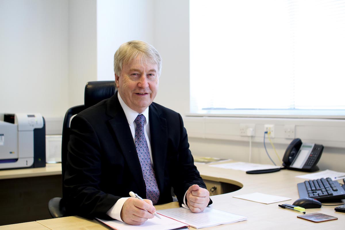 Keith Piggott to leave PDL