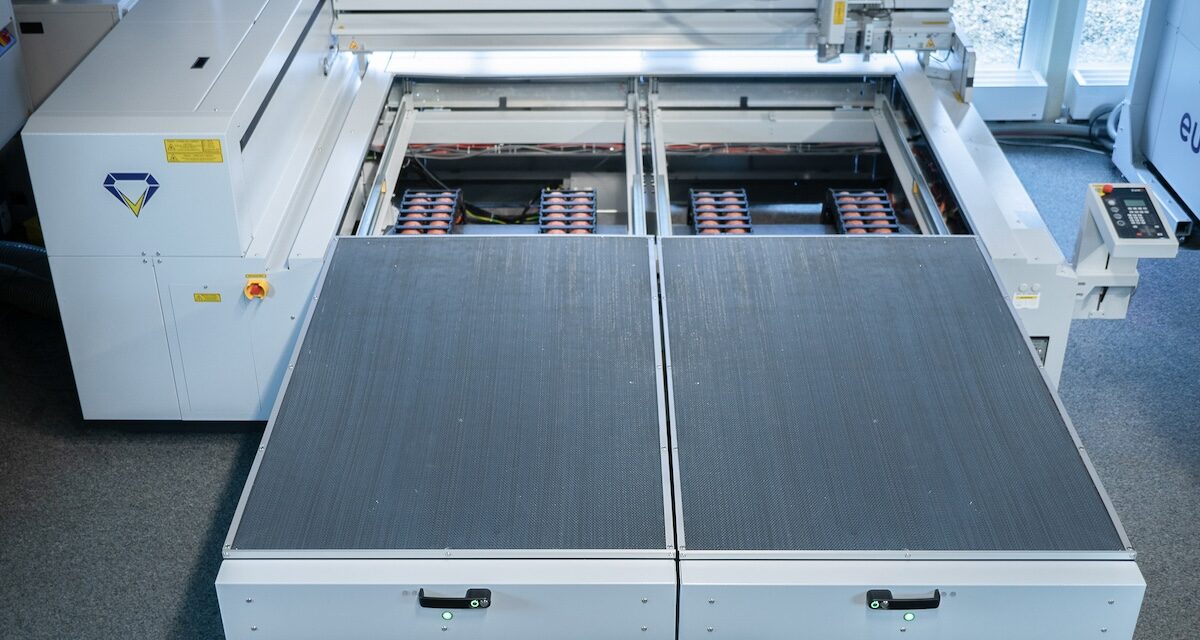 Eurolaser launches Twin Table System