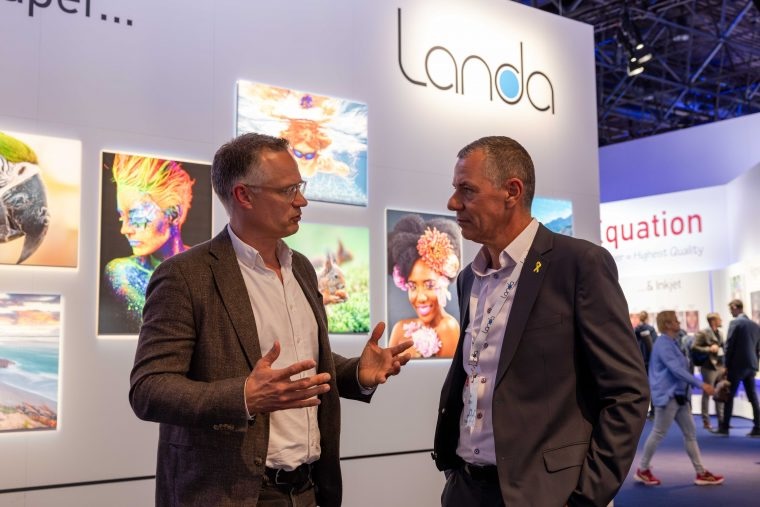 Landa to work with software provider Gelato