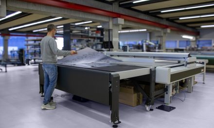 Zund unveils board-loading system with integrated registration