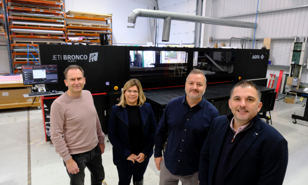 Format Graphics becomes world’s first to install AGFA Jeti Bronco 3.2m print engine