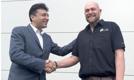 SOS appointed as premier UK reseller for Liyu large-format printing machines