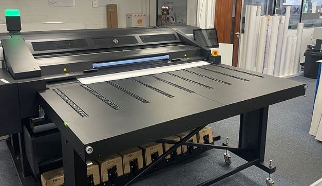 FASTSIGNS Sheffield and Chesterfield invests in new HP printer